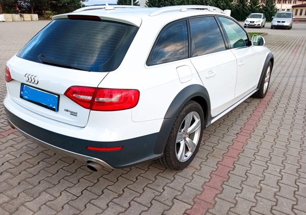 Audi A4 Allroad cena 54900 przebieg: 229000, rok produkcji 2013 z Choszczno małe 137